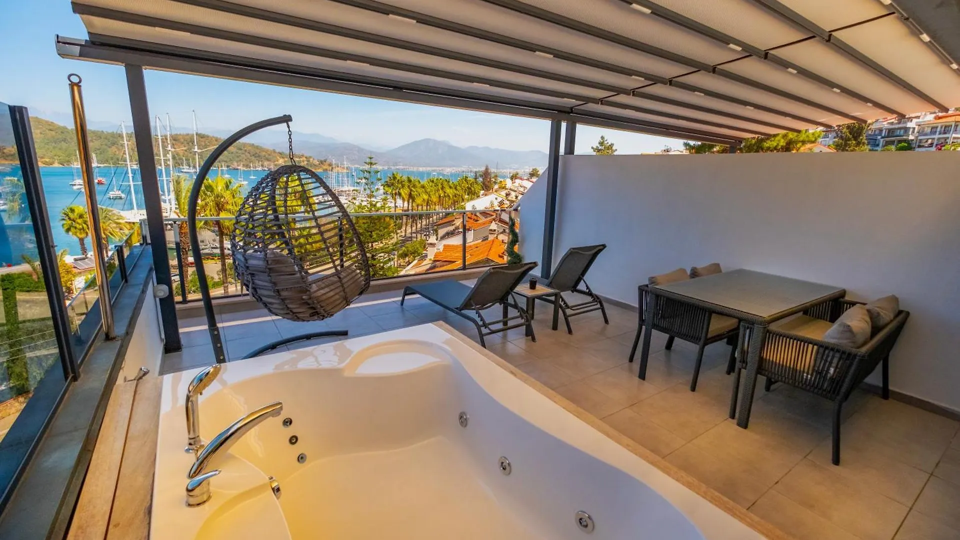 Appartement Nakas Suites Fethiye Turkije