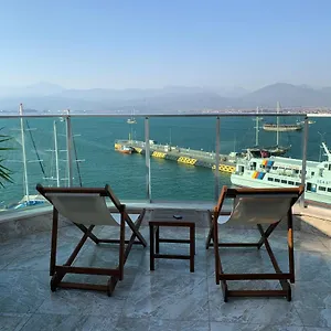 Exclusive Terrace At Marina Дом отдыха